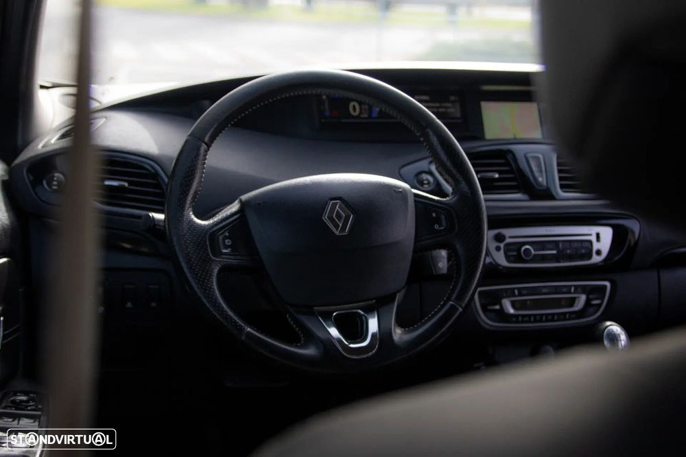 Renault Scénic 1.5 dCi Bose Edition SS - 42