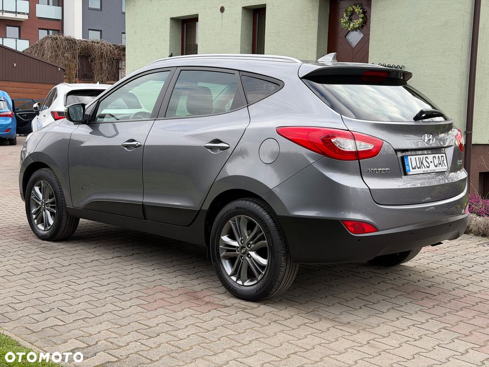 Hyundai ix35 blue 1.6 2WD Finale Gold - 4