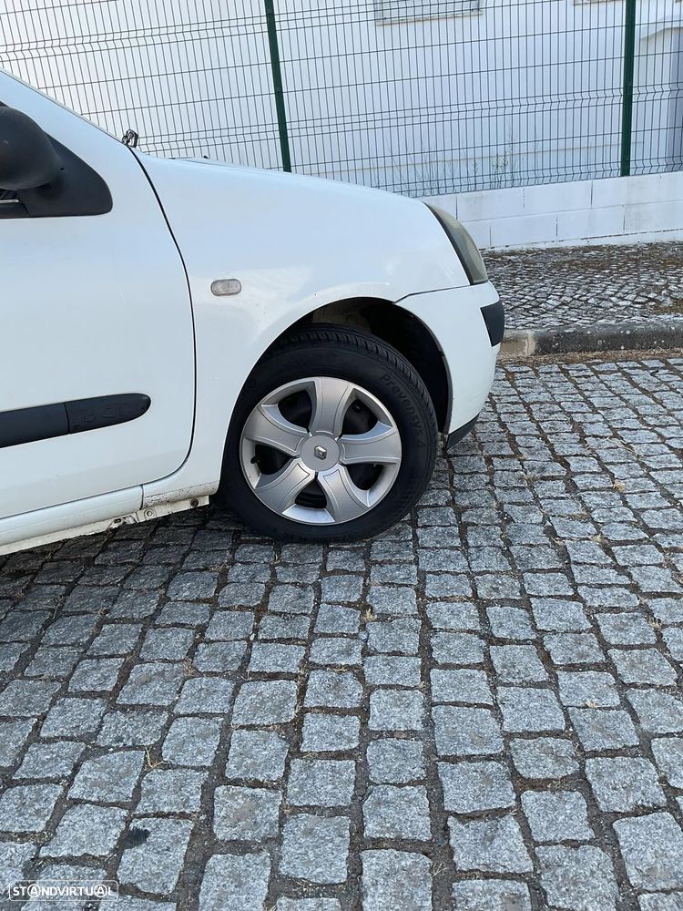 Renault Clio 1.5 dCi Confort Dynamique - 12