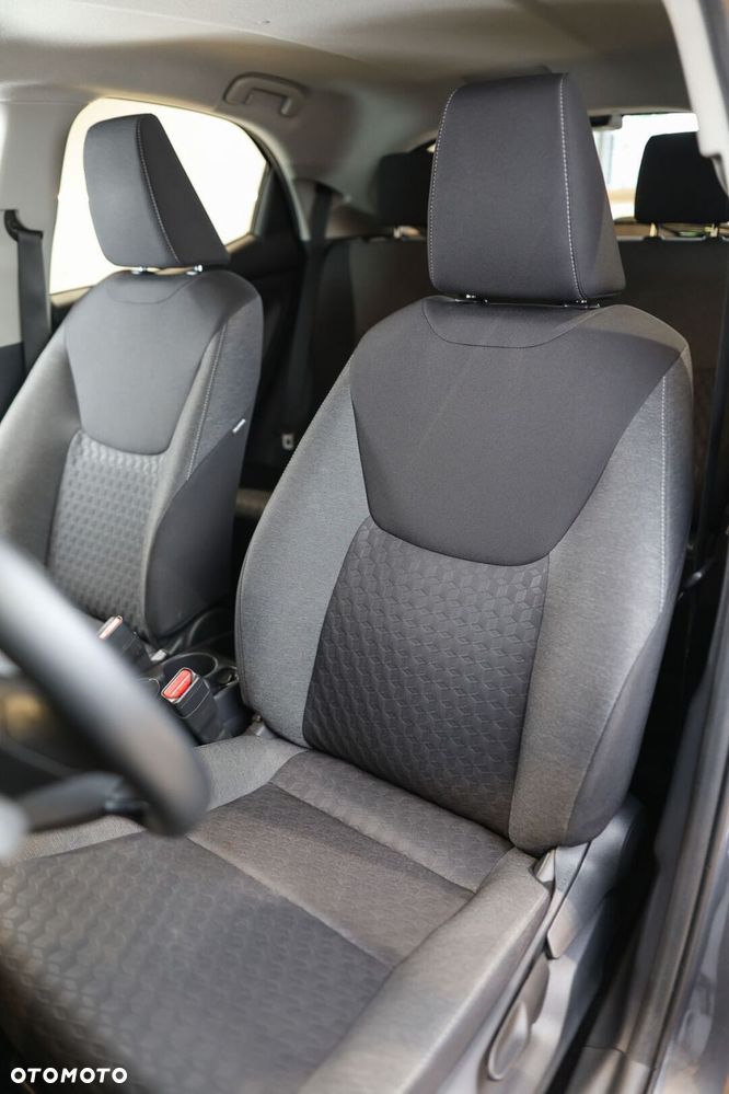 Toyota Yaris - 8
