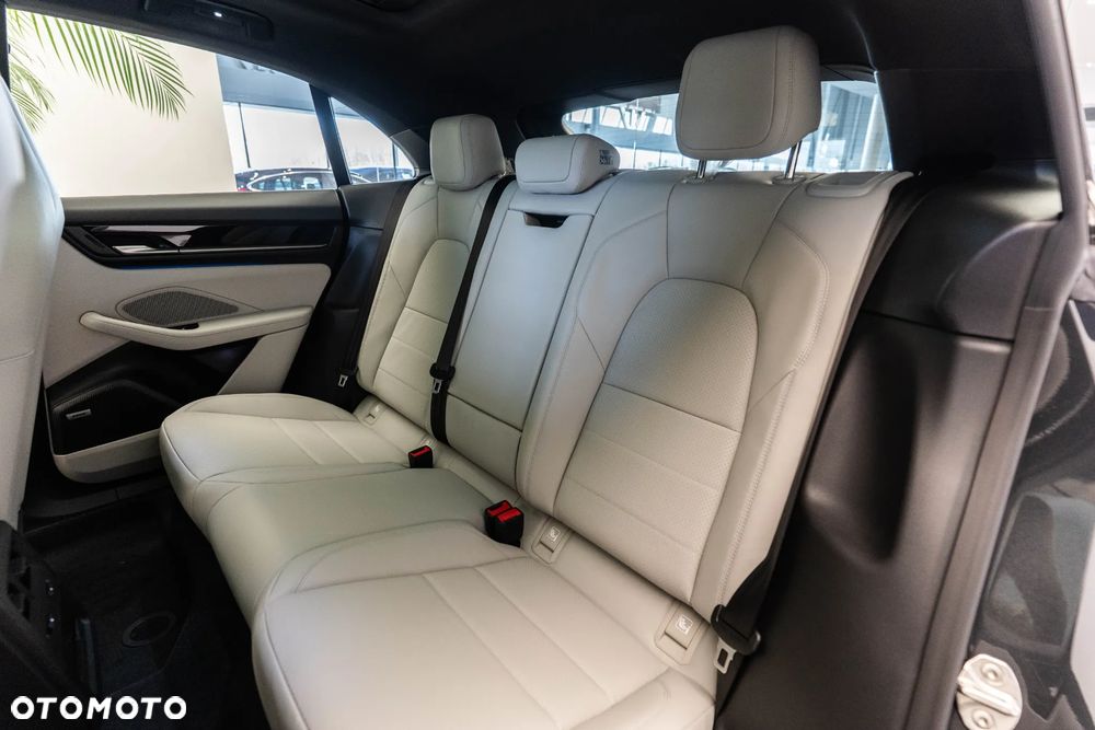 Porsche Macan 4 100kWh - 31