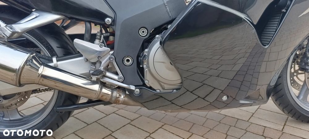 Kawasaki Ninja 1000 SX - 26