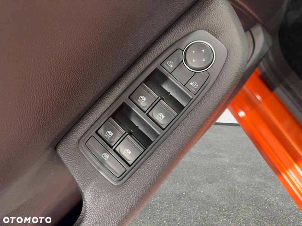 Renault Clio - 23