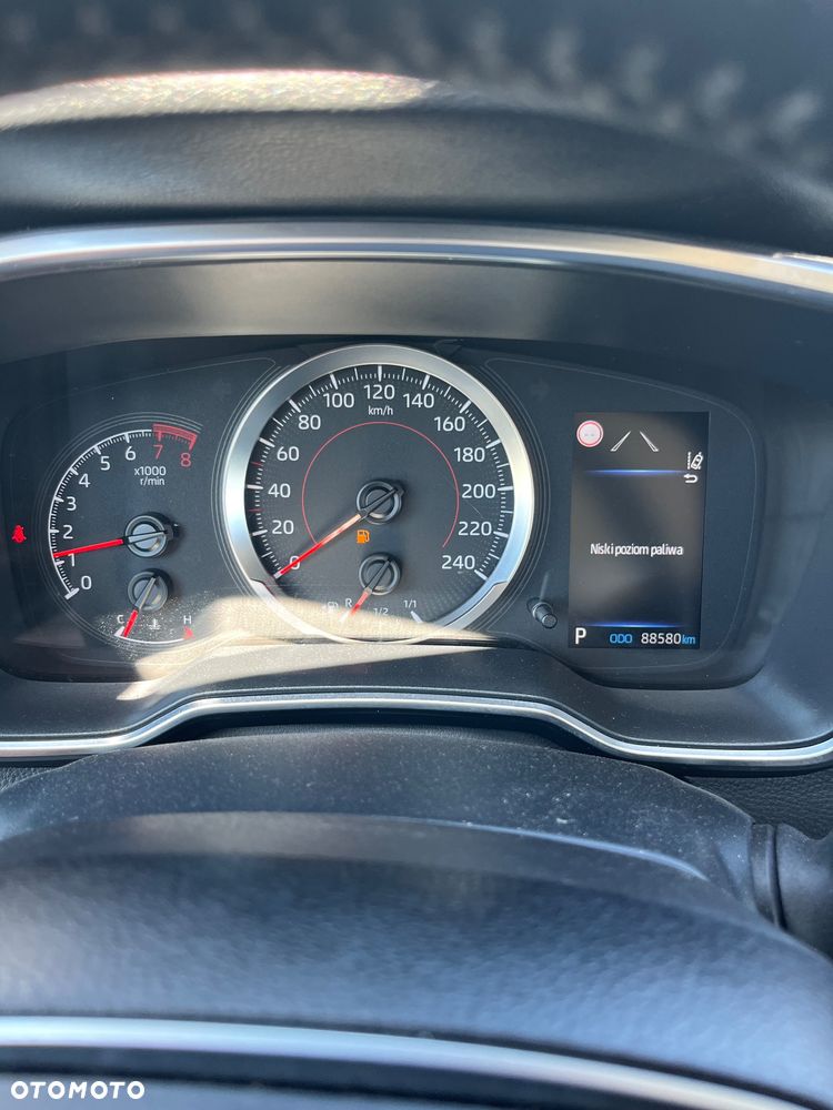 Toyota Corolla - 11