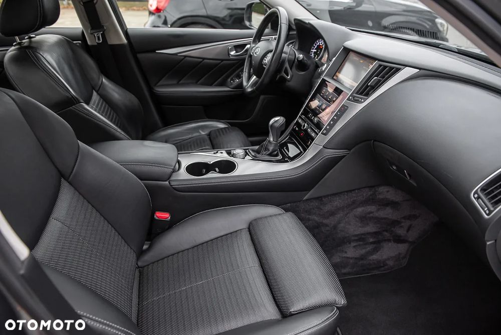Infiniti Q50 Q50S AWD Sport Tech - 34