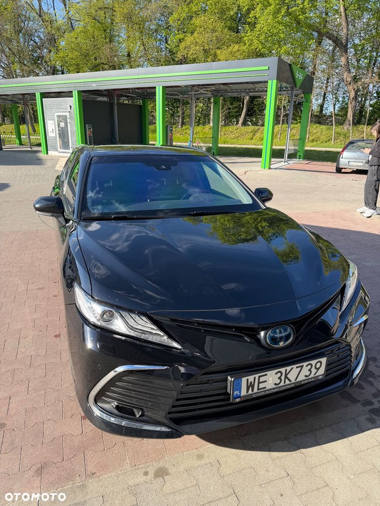 Toyota Camry 2.5 Hybrid Executive CVT - 2