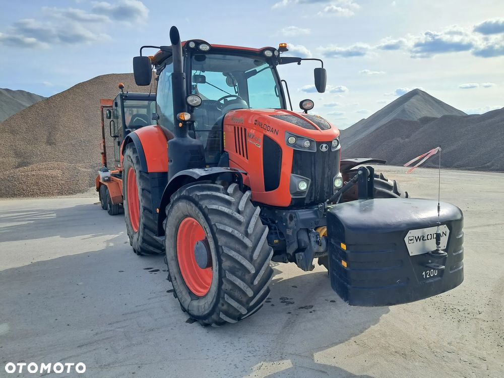 Kubota M7173