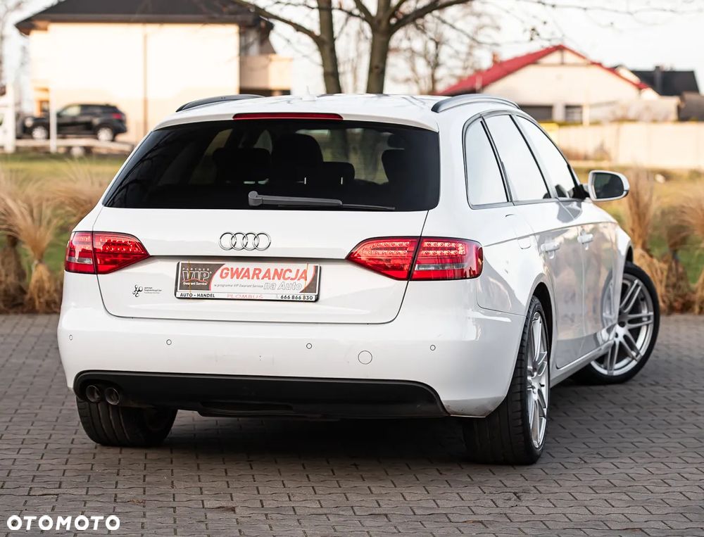 Audi A4 Avant - 12