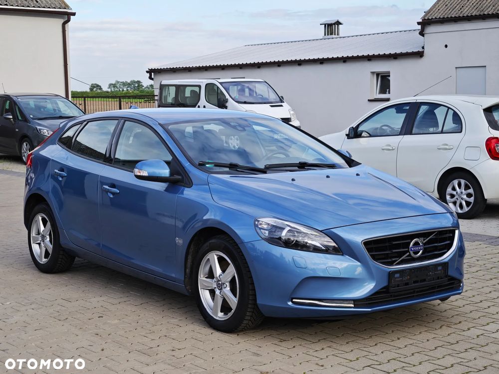 Volvo V40 D2 Linje You - 10