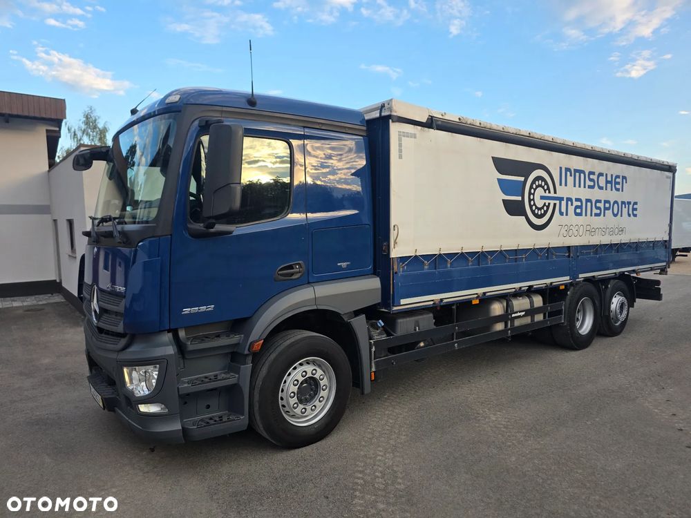 Mercedes-Benz Actros 2532 / Burto Firanka Plandeka Do Budowlanki Stali Rama Do Zabudowy