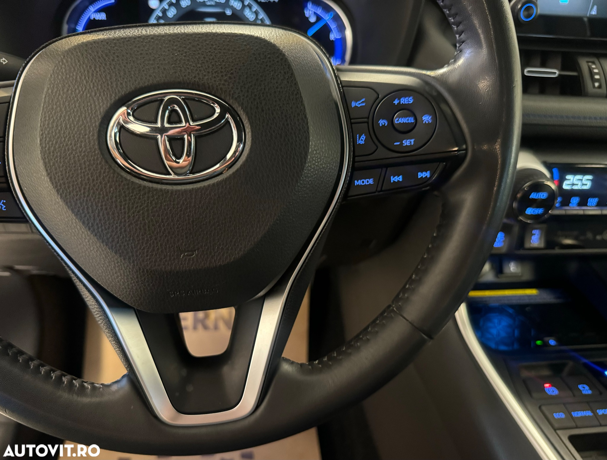 Toyota RAV4 2.5 Hybrid VVT-iE 4x2 Dynamic - 12