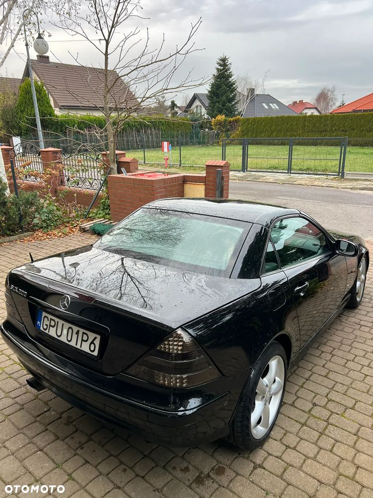 Mercedes-Benz SLK - 4