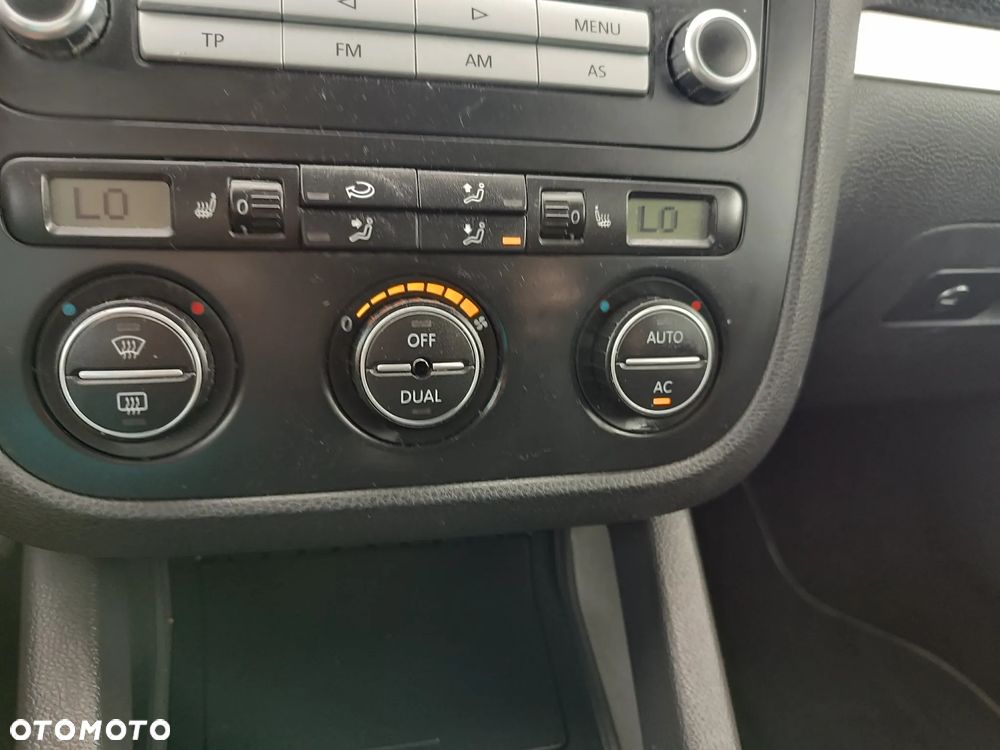 Volkswagen Golf 1.4 TSI Edition - 24