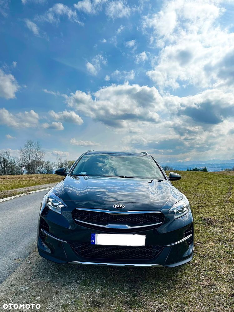 Kia XCeed 1.5 T-GDI M DCT - 4