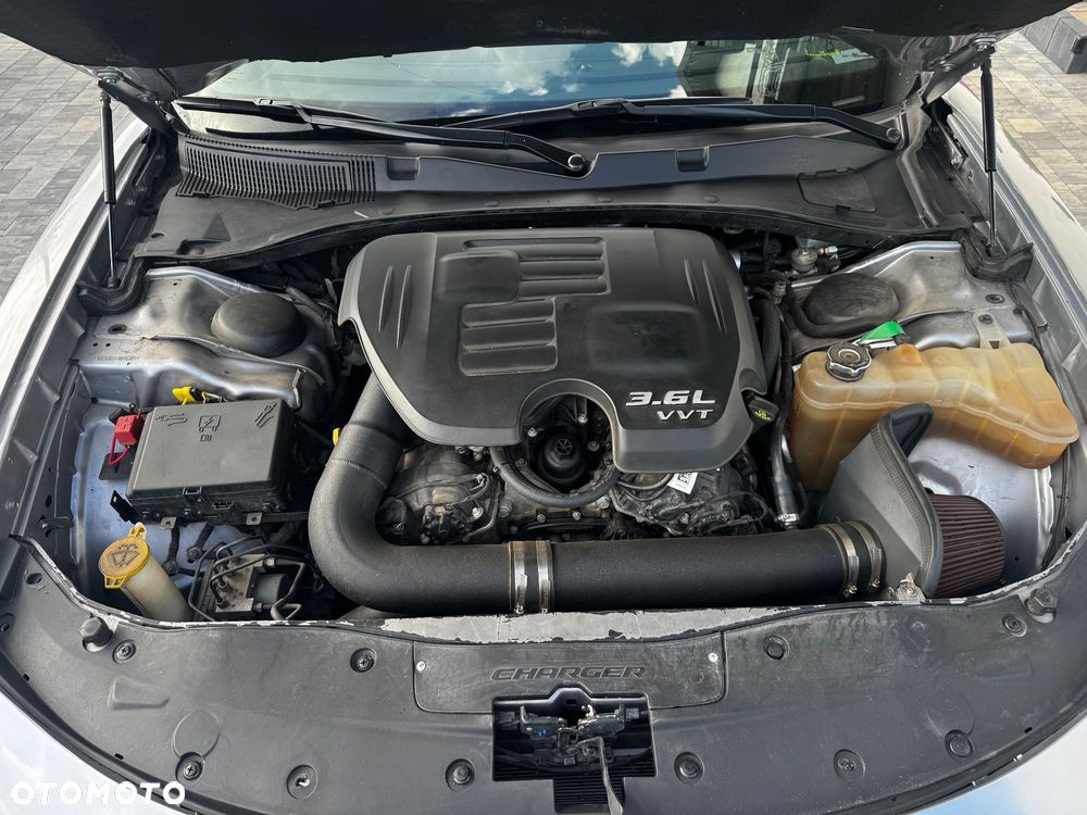 Dodge Charger - 11