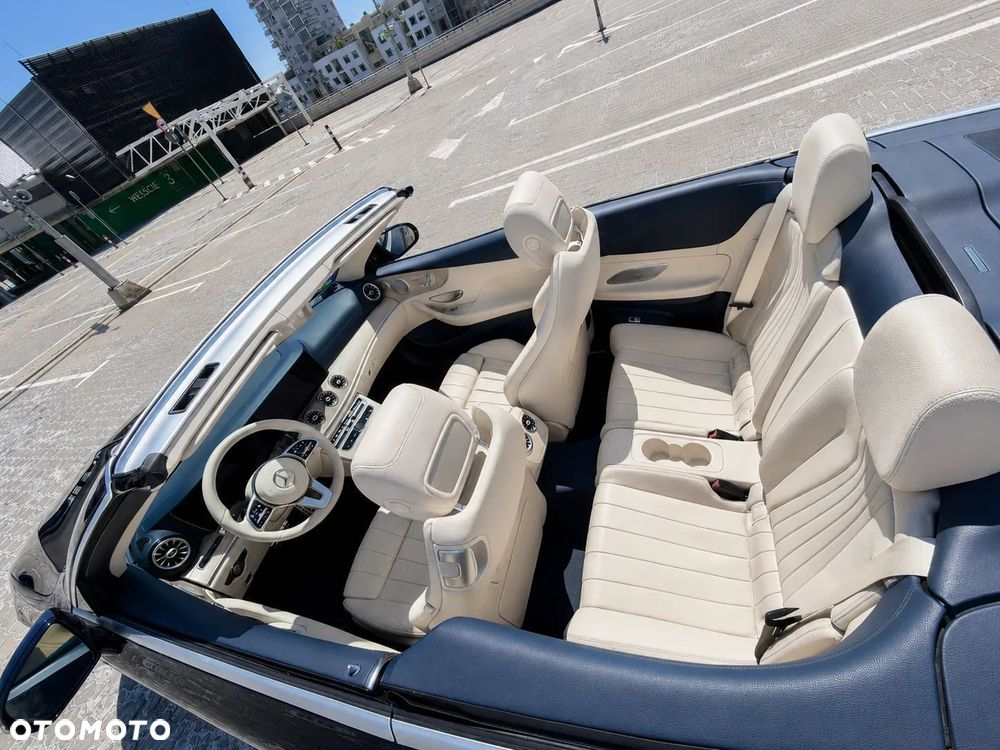 Mercedes-Benz Klasa E - 12
