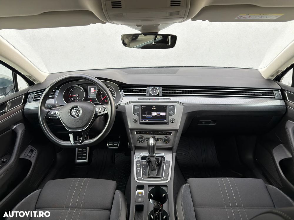 Volkswagen Passat Alltrack 2.0 TDI DSG 4Motion - 31