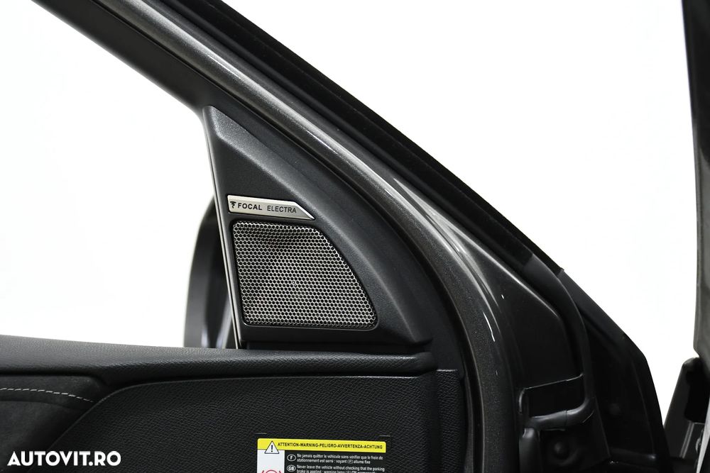 DS Automobiles DS 7 Crossback 1.6 PHeV AWD 300 EAT8 PERFORMANCE LINE + - 19