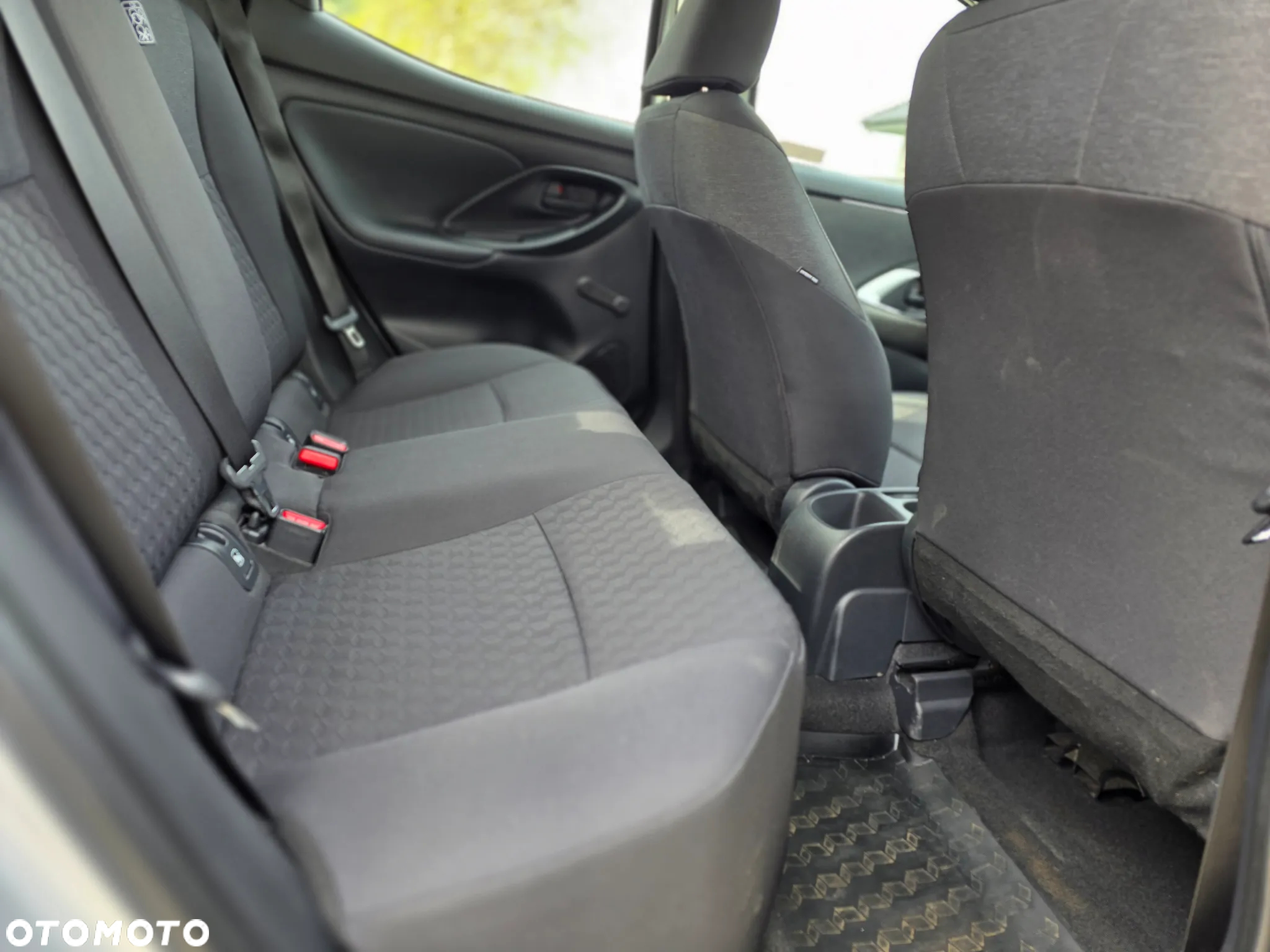 Toyota Yaris - 20