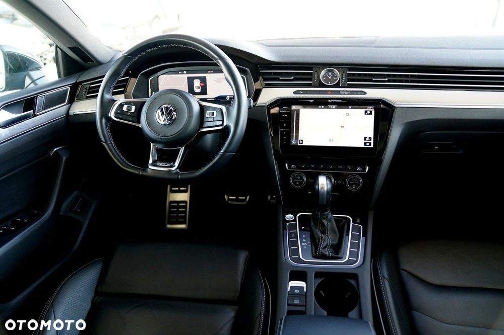 Volkswagen Arteon 2.0 TDI SCR DSG R-Line Edition - 23