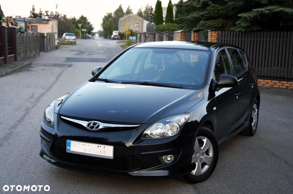 Hyundai i30 1.6 CRDi Comfort EU5 - 14
