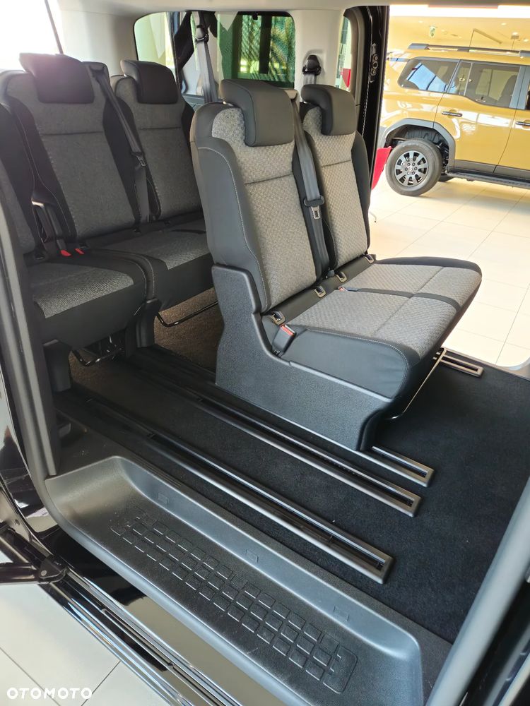 Toyota Proace Verso 2.0 D4-D Long Family - 11