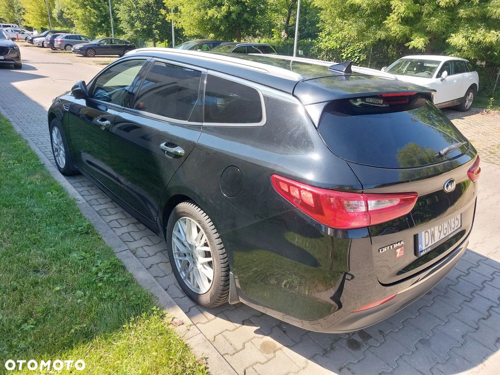 Kia Optima 1.7 CRDI L DCT - 4