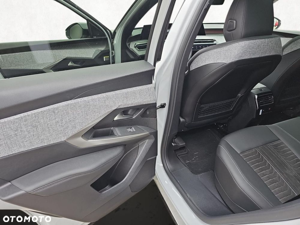 Peugeot 3008 - 13