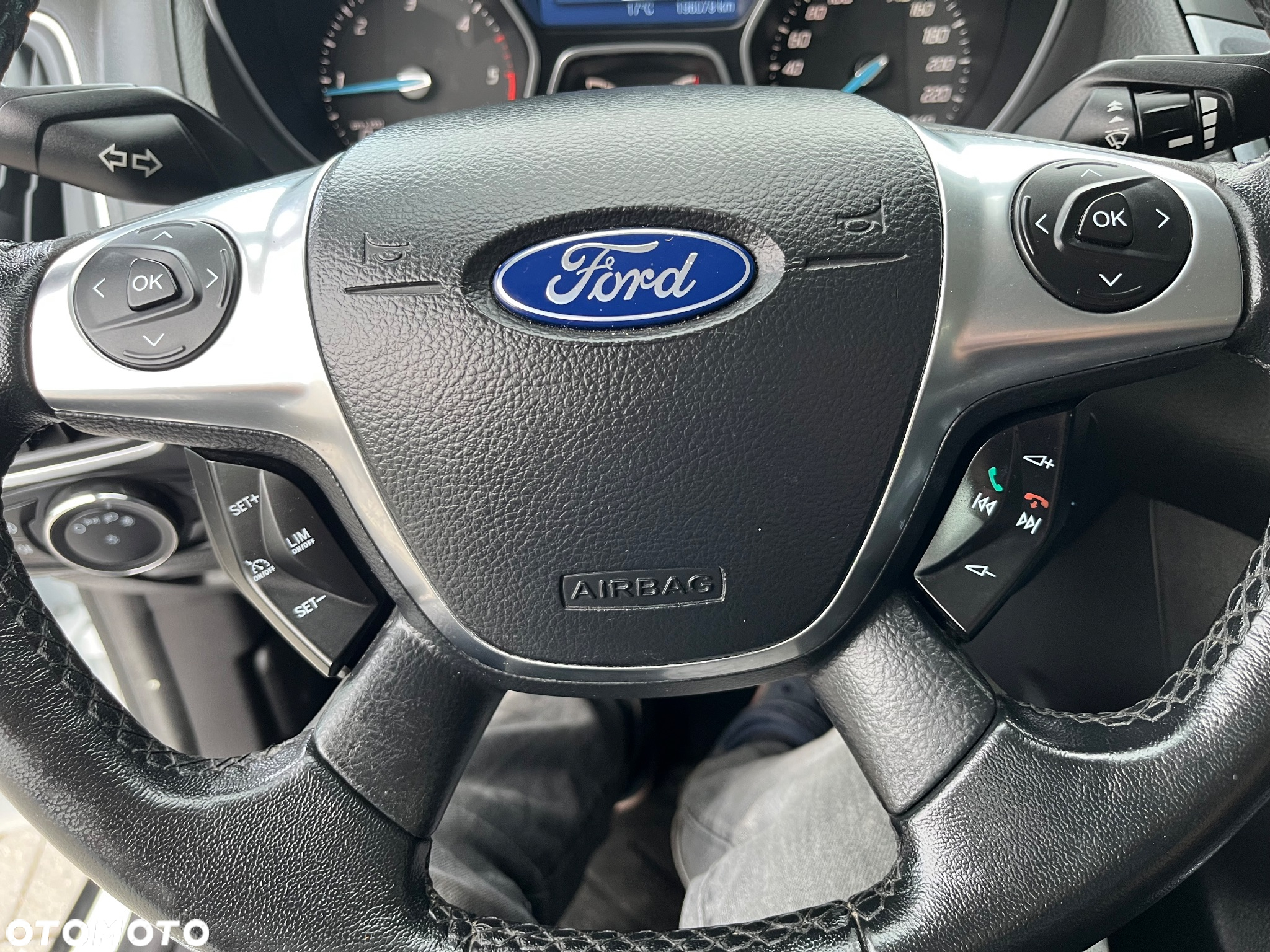 Ford Focus 1.6 TDCi DPF Titanium - 13