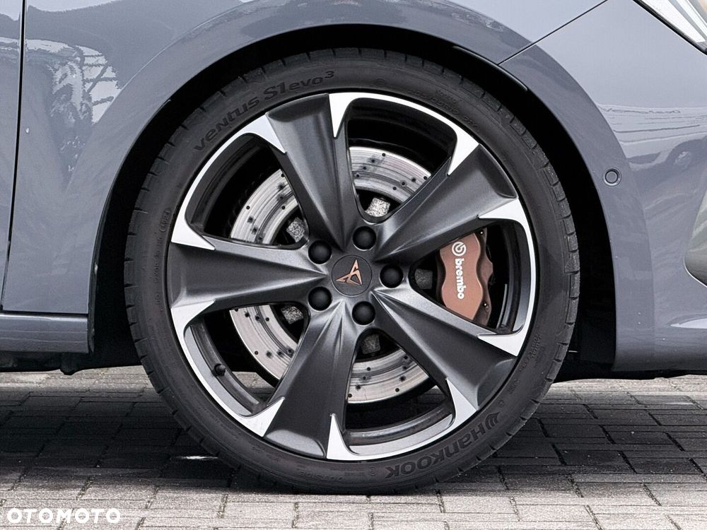 Cupra Leon Sportstourer 2.0 TSI 4Drive VZ DSG - 8