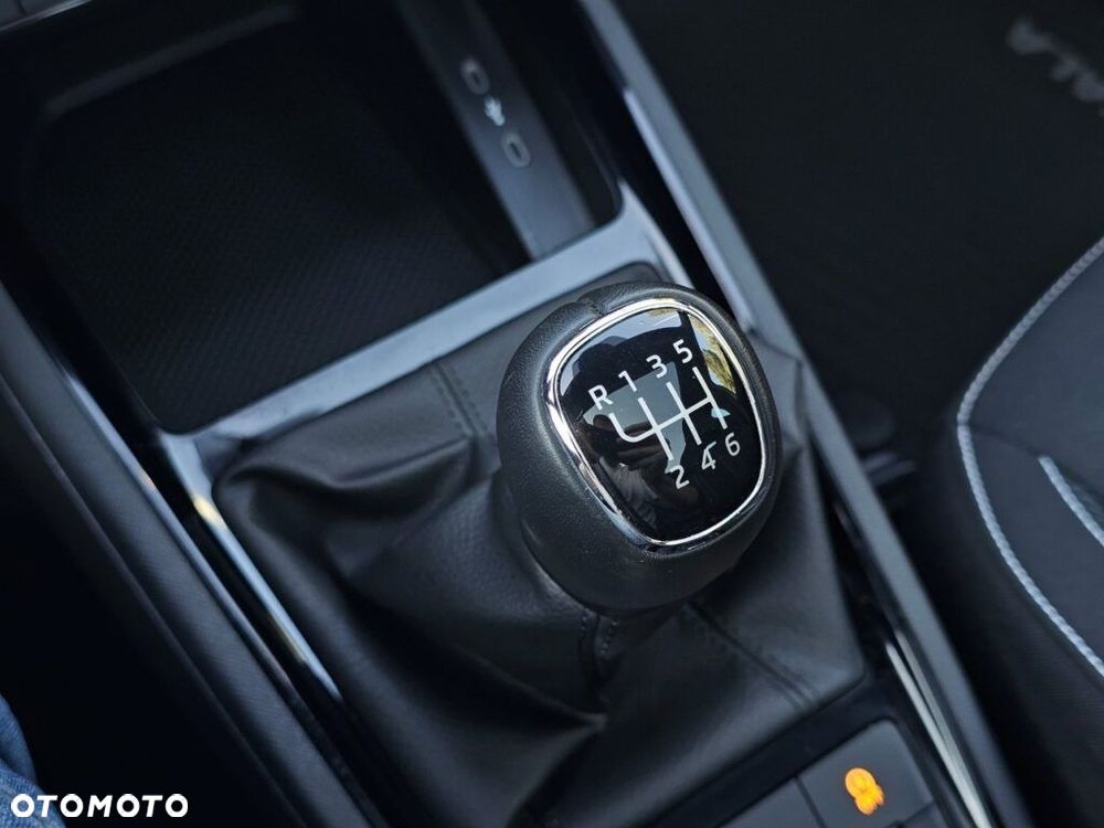 Skoda Scala 1.5 TSI Monte Carlo - 32