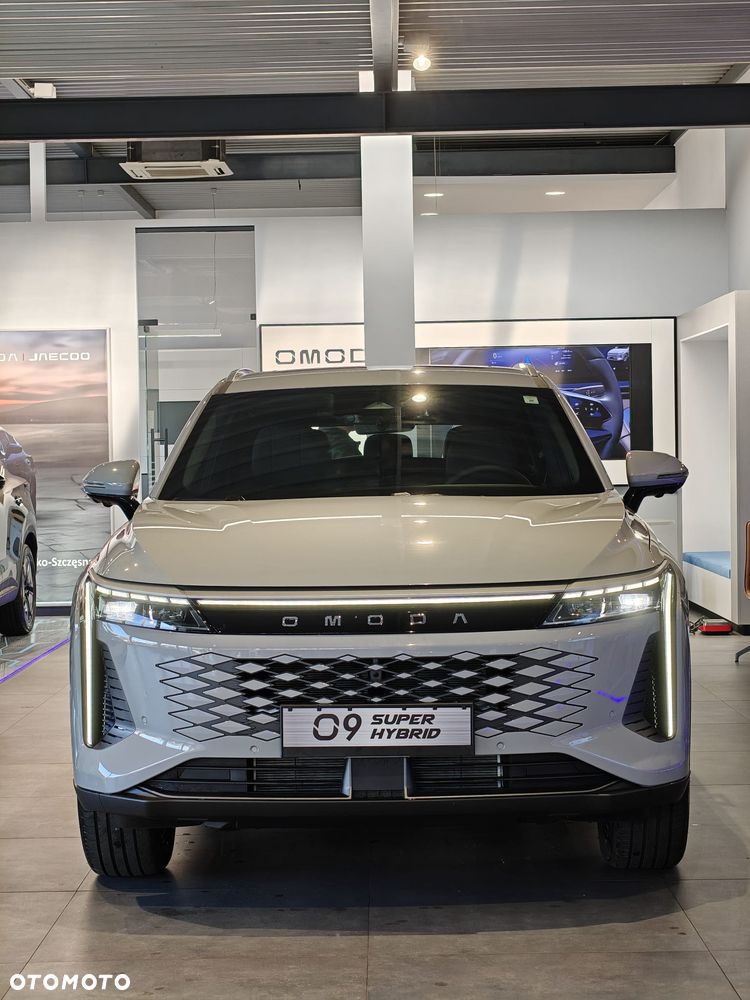 Omoda 9 - 8