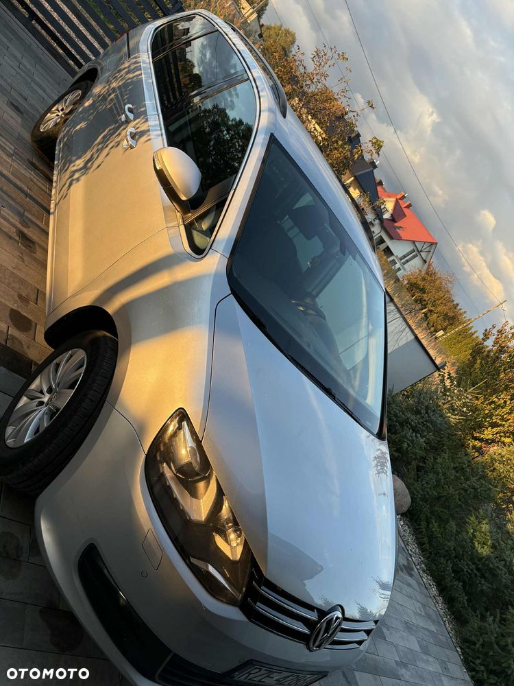 Volkswagen Sharan 2.0 TDI Comfortline DSG - 2