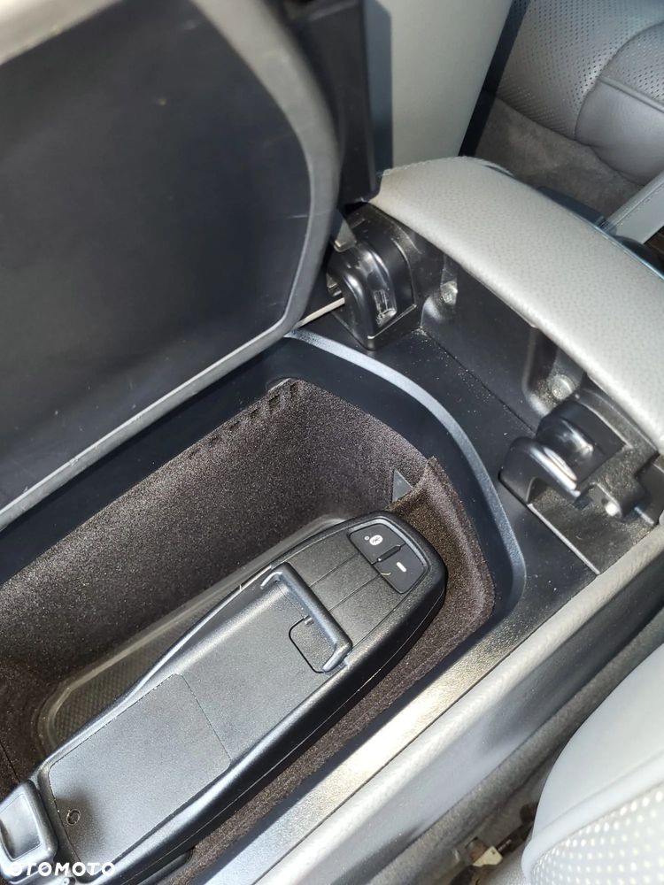 Mercedes-Benz CLS - 22