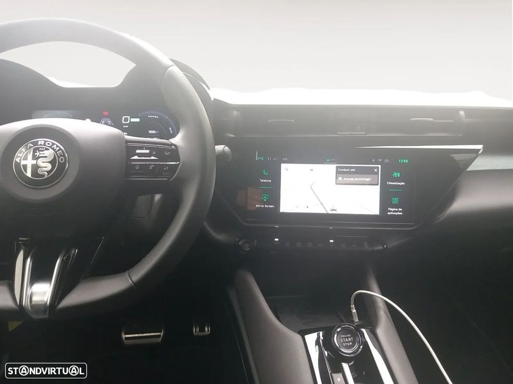 Alfa Romeo Junior Elletrica 50 kWh - 11