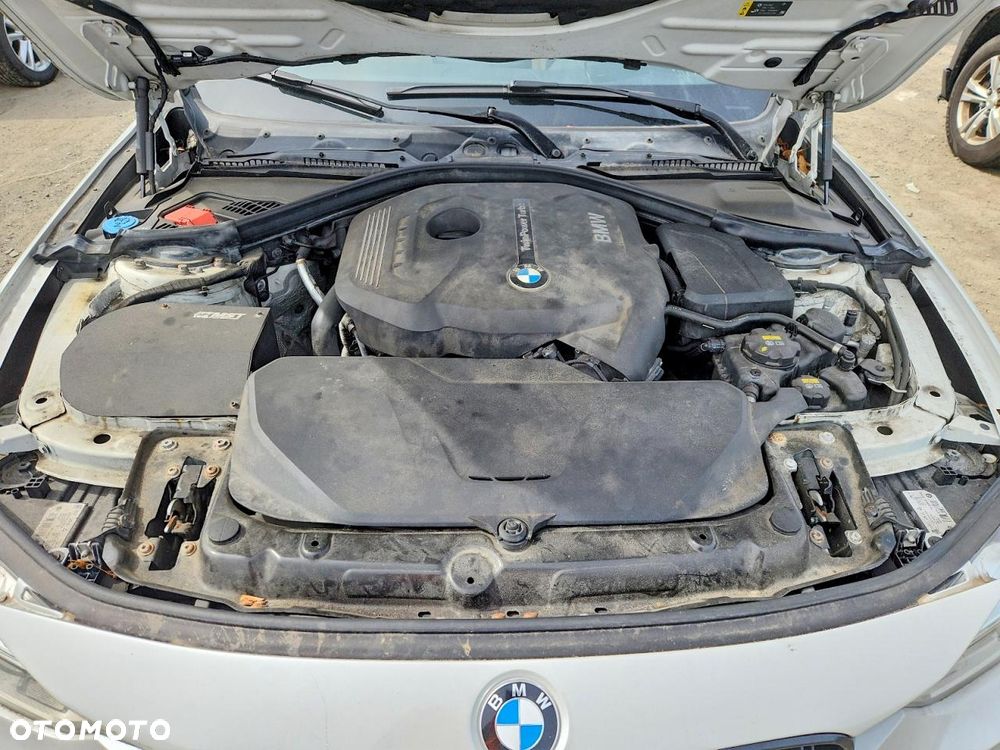 BMW Seria 3 330i Edition M Sport Shadow - 10