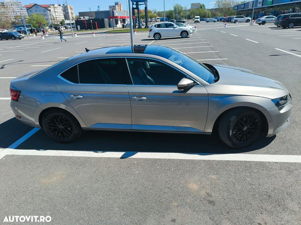 Skoda Superb 2.0 TDI DSG Laurin & Klement - 3