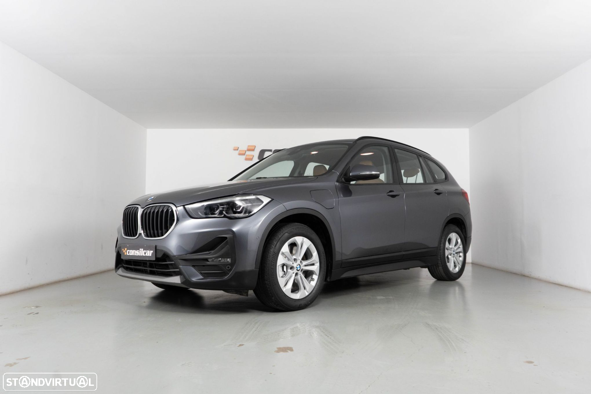 BMW X1 25 e xDrive Corporate Edition - 7