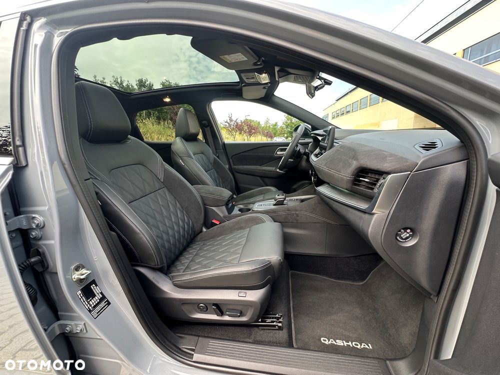 Nissan Qashqai 1.3 DIG-T MHEV Tekna+ Xtronic - 19