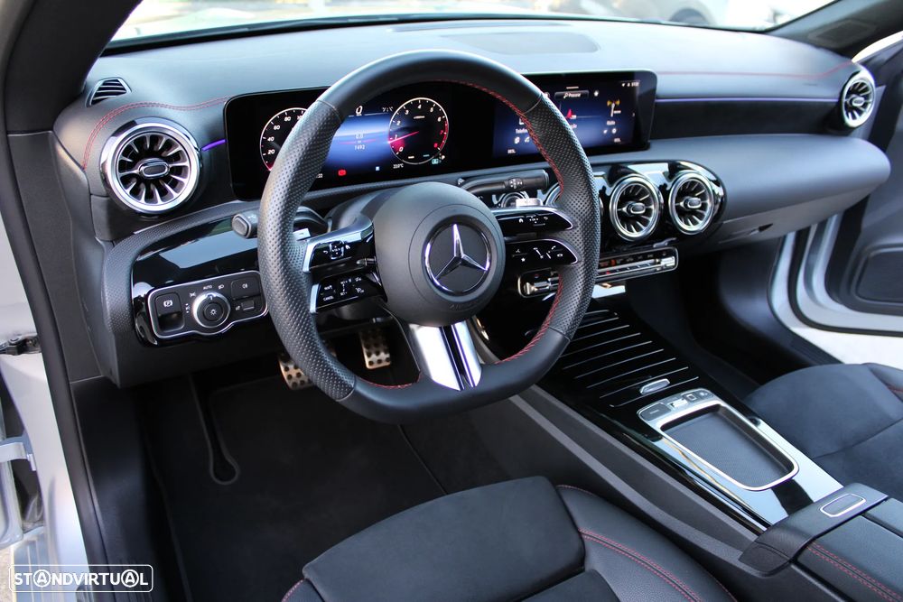 Mercedes-Benz CLA 200 7G-DCT AMG Line Advanced Plus - 15