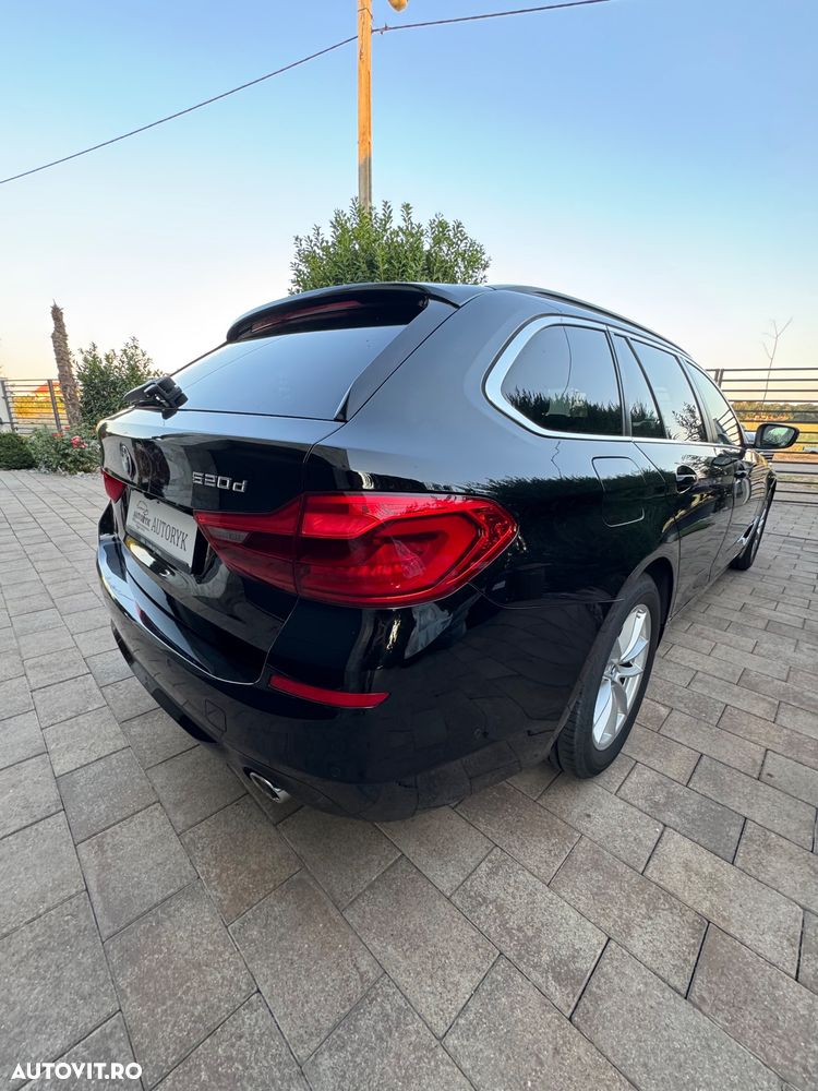 BMW Seria 5 520d xDrive AT - 7