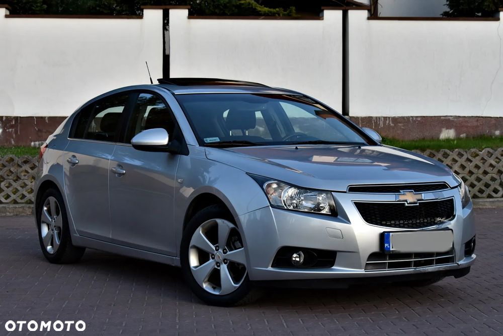 Chevrolet Cruze 1.8 LT+ - 1