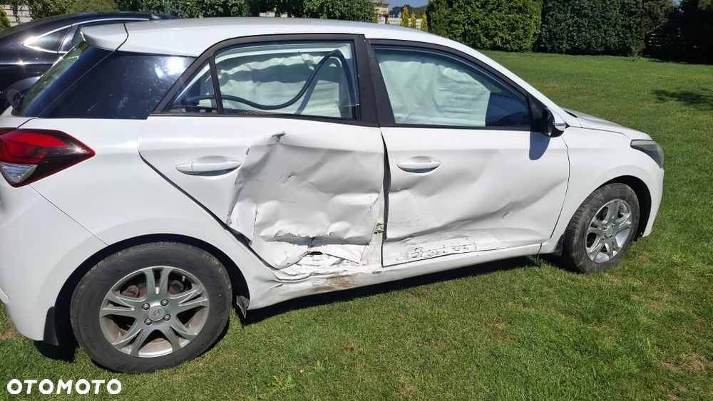 Hyundai i20 - 5