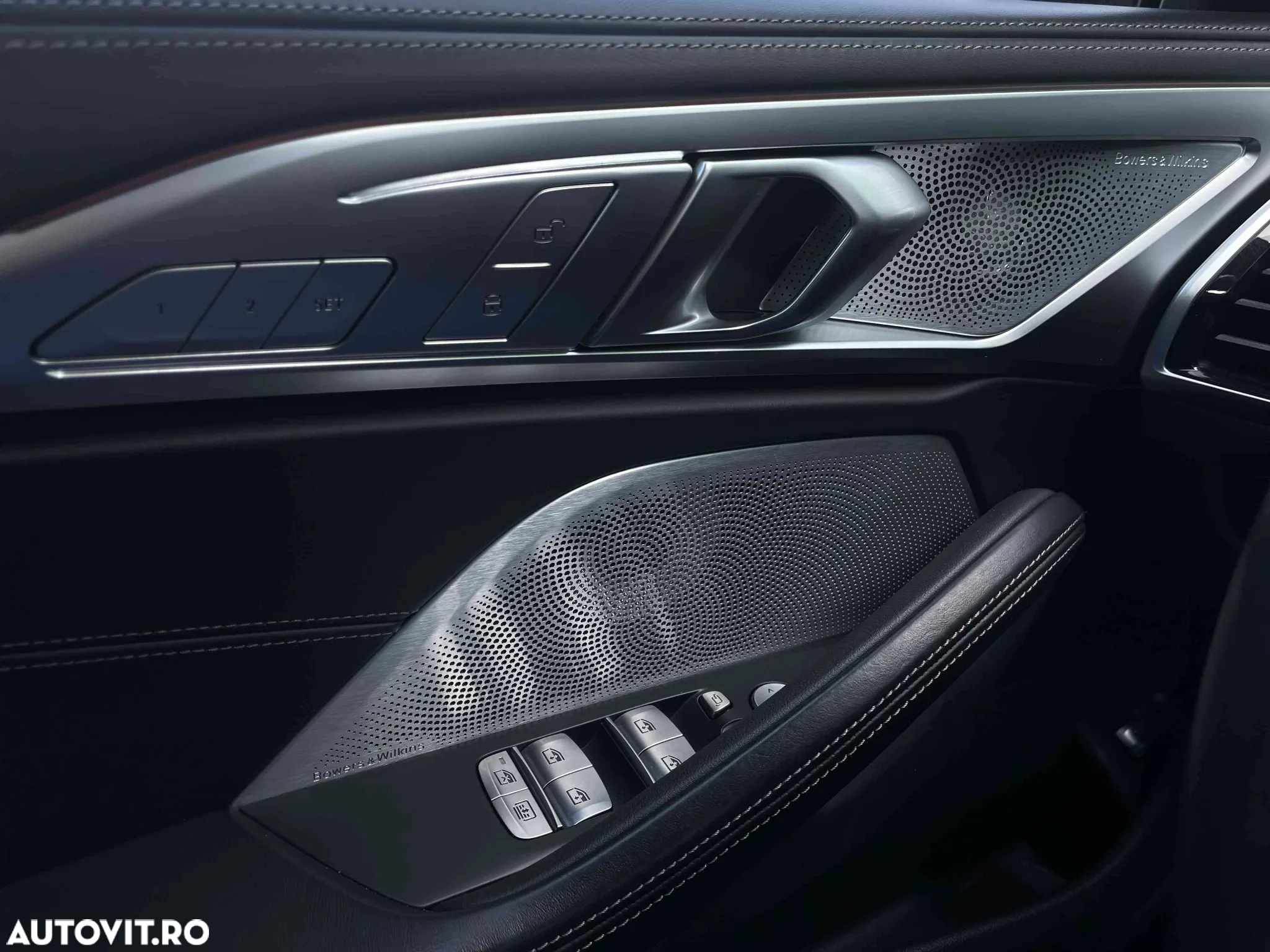 BMW Seria 8 - 12