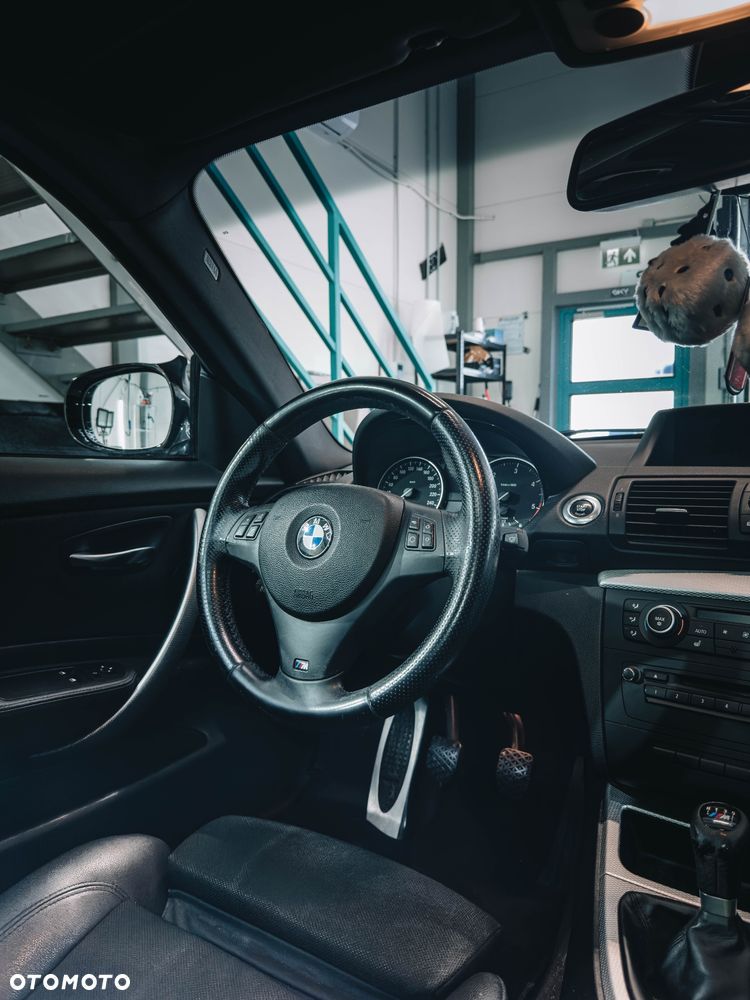 BMW Seria 1 120d - 12