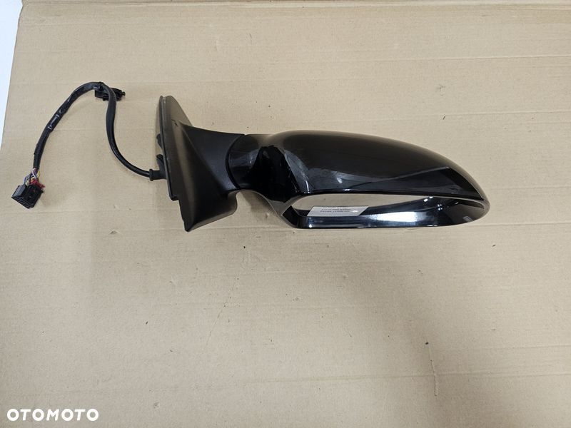 AUDI Q3 8U LUSTERKO DRZWI PRAWE 12 PIN - 8