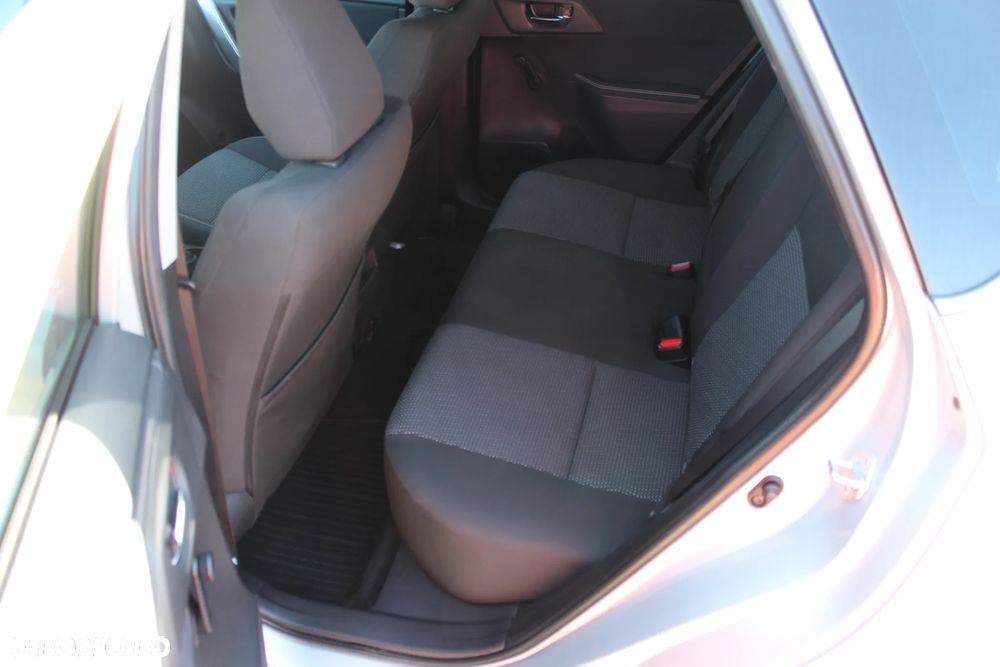 Toyota Auris 2.0 D-4D Comfort - 8