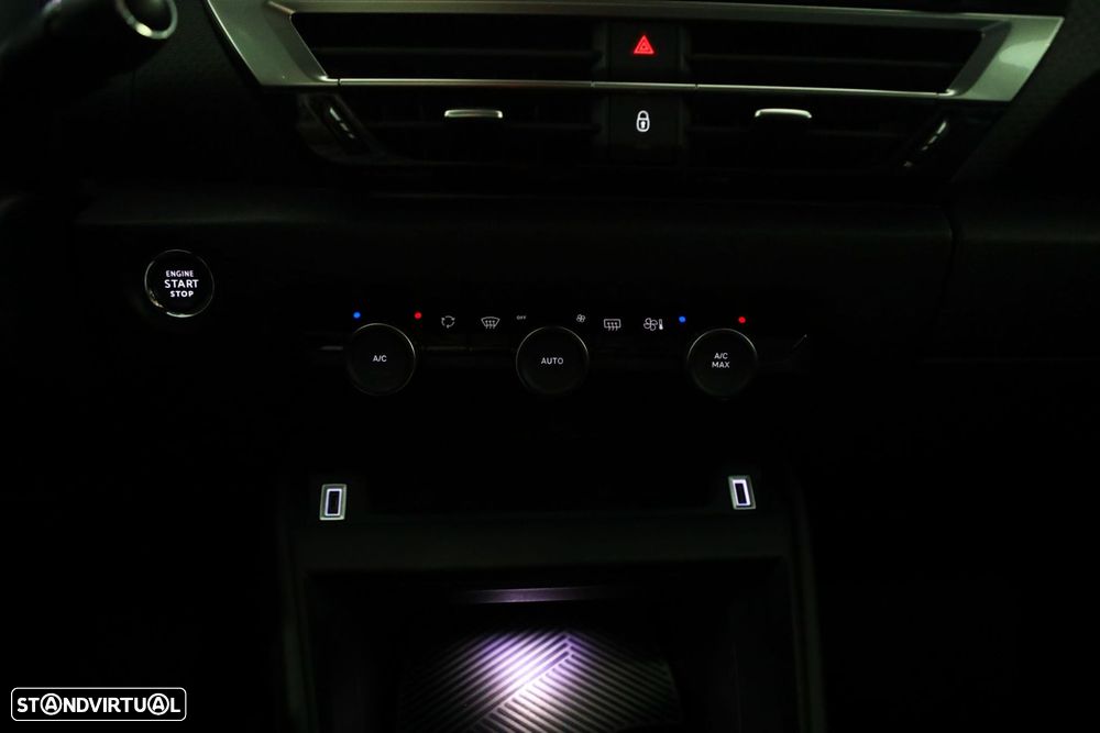 Citroën e-C4 50 kWh Shine - 27