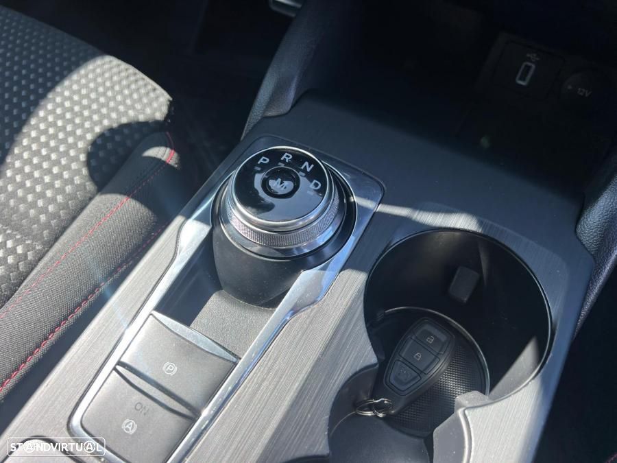 Ford Focus SW 1.5 TDCi EcoBlue Connected Aut. - 11