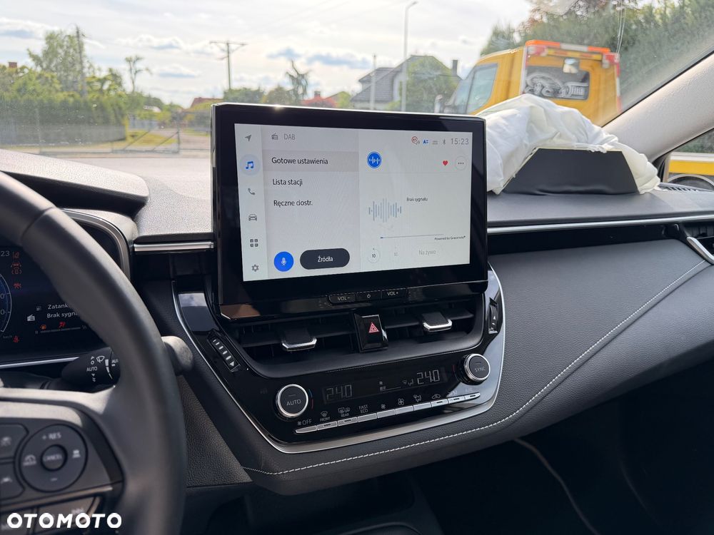 Toyota Corolla 1.8 Hybrid Comfort - 27